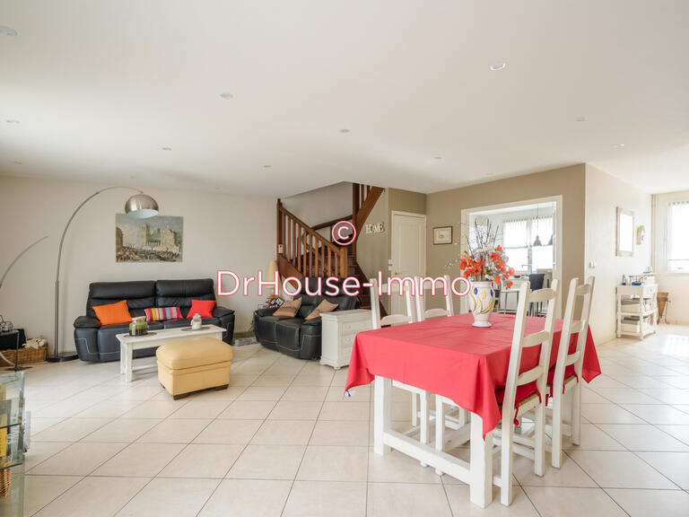 Villa Bry-sur-Marne - 5 bedrooms - 120m²