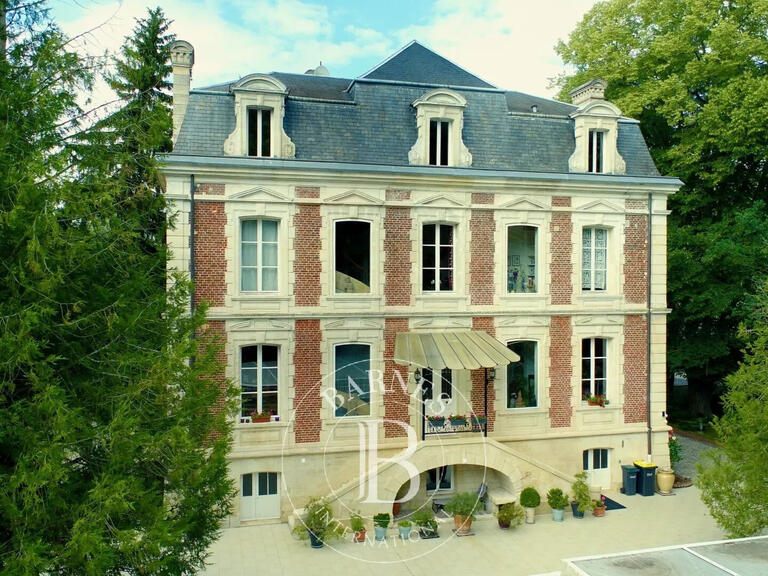 Château à Villeron - Vente De Luxe - BellesPierres