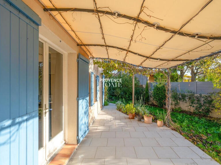 House Cabrières-d'Avignon - 3 bedrooms - 104m²