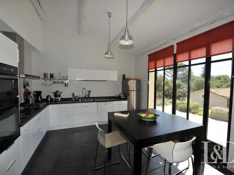 House Cabrières-d'Avignon - 3 bedrooms - 200m²