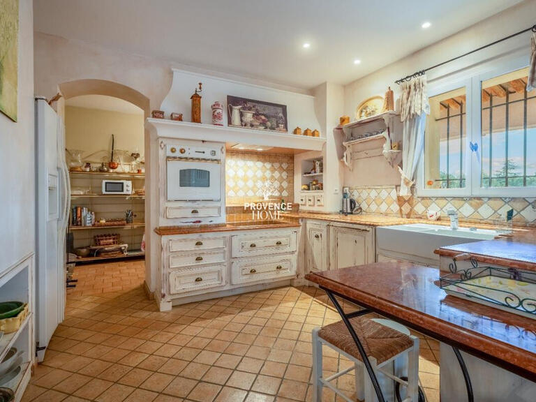 Property Cabrières-d'Avignon - 4 bedrooms - 201m²