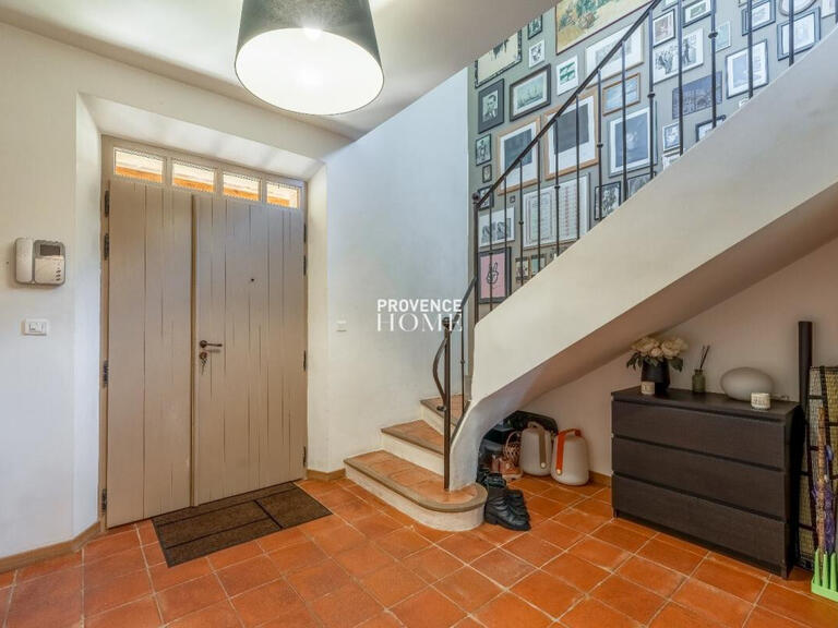 Propriété Cabrières-d'Avignon - 4 chambres - 180m²