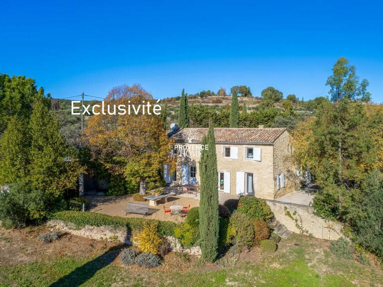 Propriété Cabrières-d'Avignon - 4 chambres - 243m²