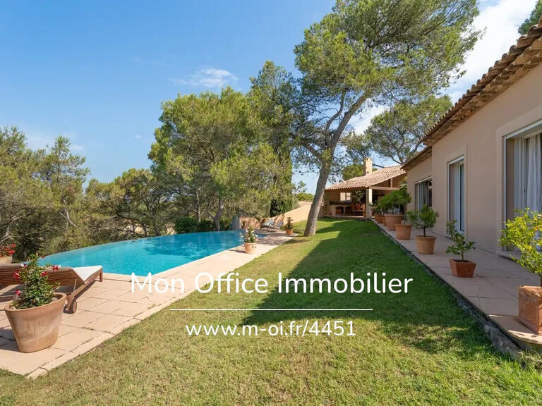 Villa Cabriès - 5 chambres - 277m²