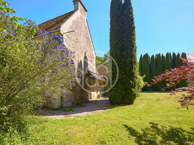 Castle Caen - 8 bedrooms - 1000m²