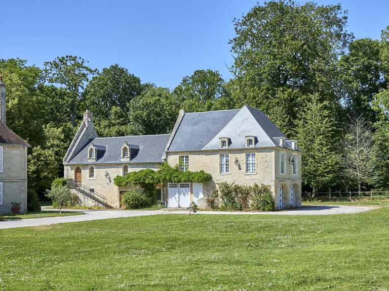 Château Caen - 8 chambres - 700m²