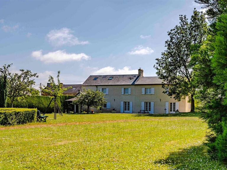 Maison Caen - 3 chambres - 222m²