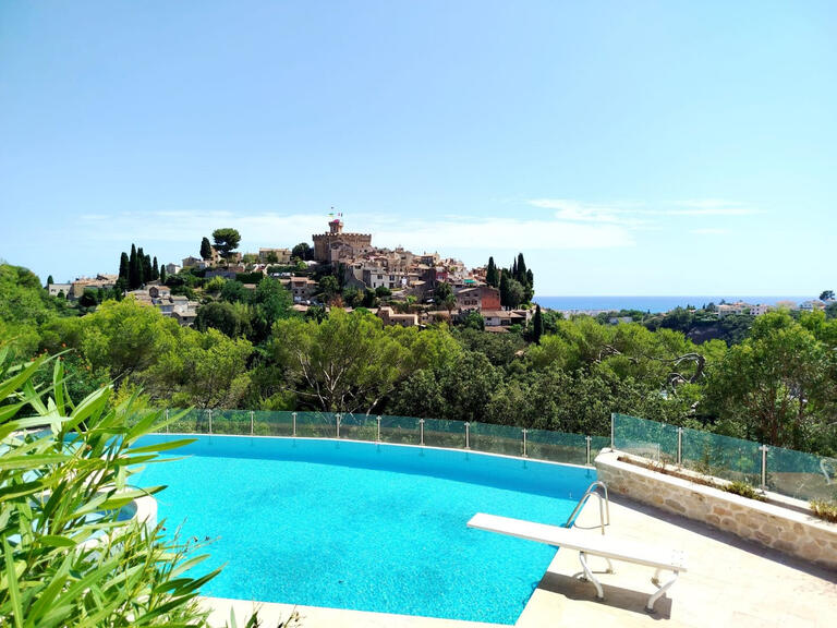 Maison Cagnes-sur-Mer - 8 chambres - 610m²