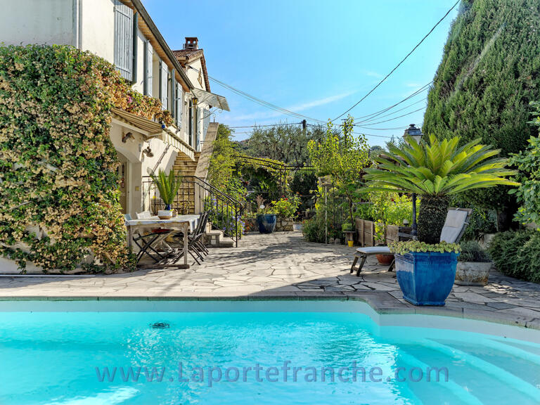 Maison Cagnes-sur-Mer - 6 chambres - 275m²