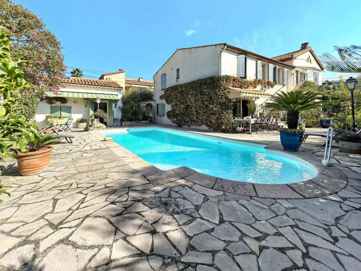 House Cagnes-sur-Mer