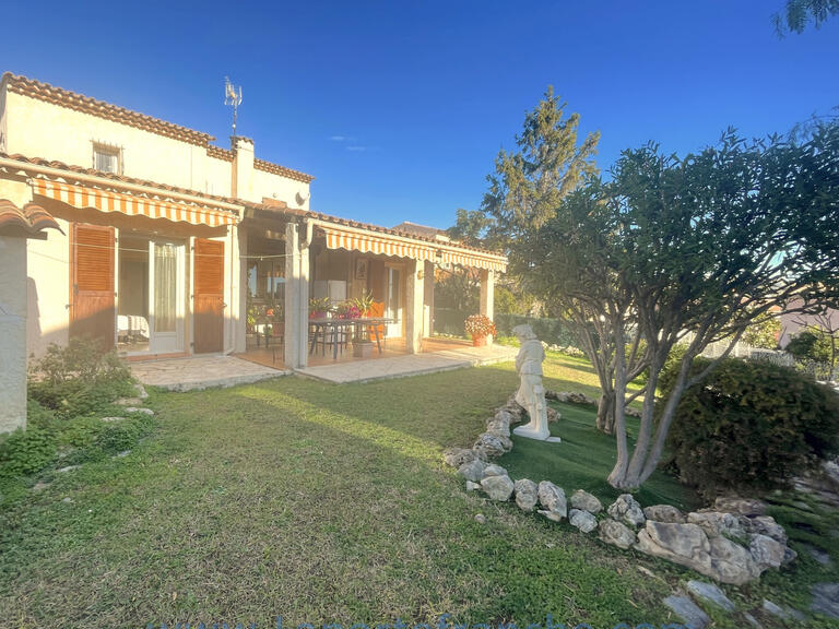 House Cagnes-sur-Mer - 4 bedrooms - 125m²