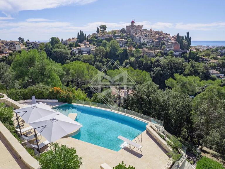 Villa Cagnes-sur-Mer - 8 chambres - 6933m²