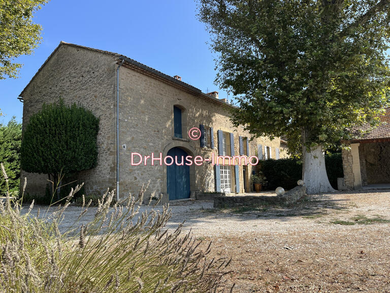 Villa Camaret-sur-Aigues - 5 chambres - 190m²