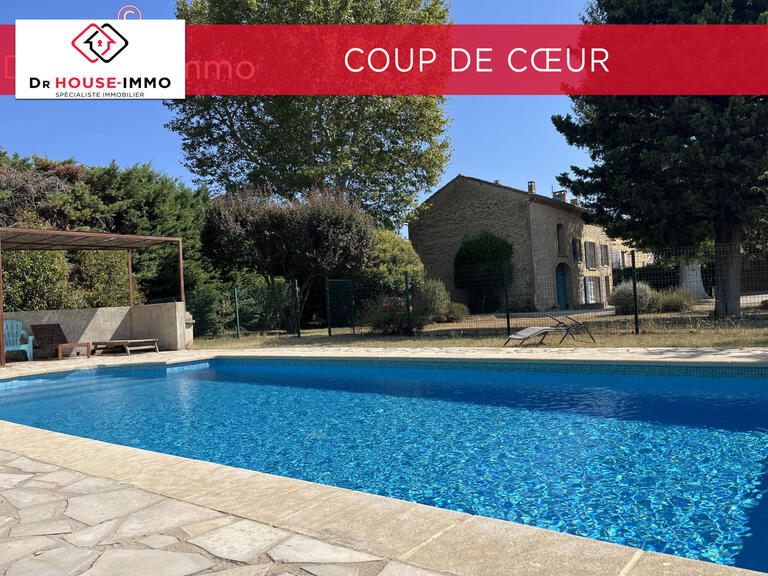 Villa Camaret-sur-Aigues - 5 chambres - 190m²