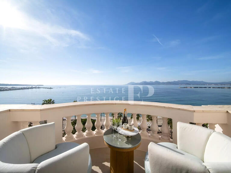 Appartement avec Vue mer Cannes - 3 chambres - 130m²