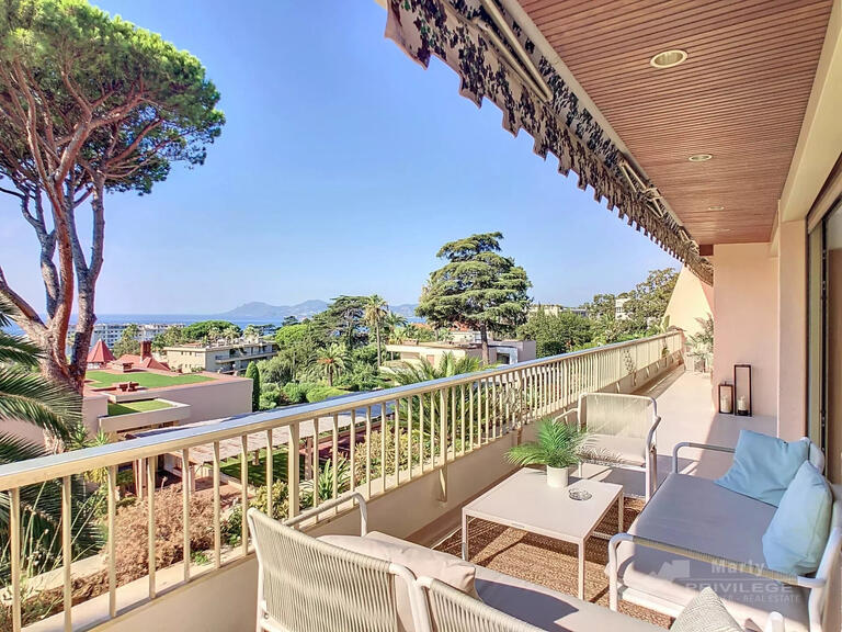 Apartment with Sea view Cannes - 4 bedrooms - 121m²