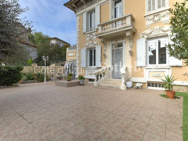 Hôtel particulier Cannes - 6 chambres - 241m²