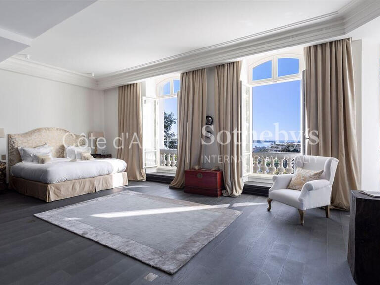 Maison Cannes - 7 chambres - 963m²