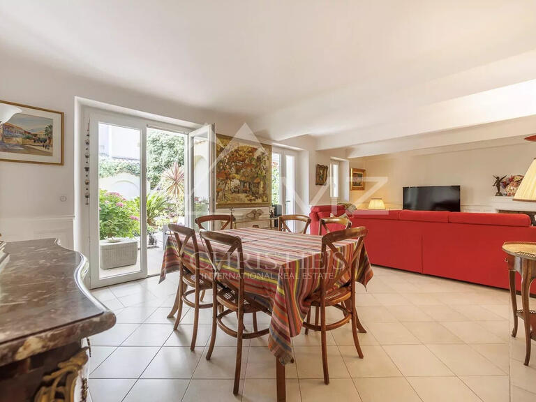 Maison Cannes - 5 chambres - 197m²