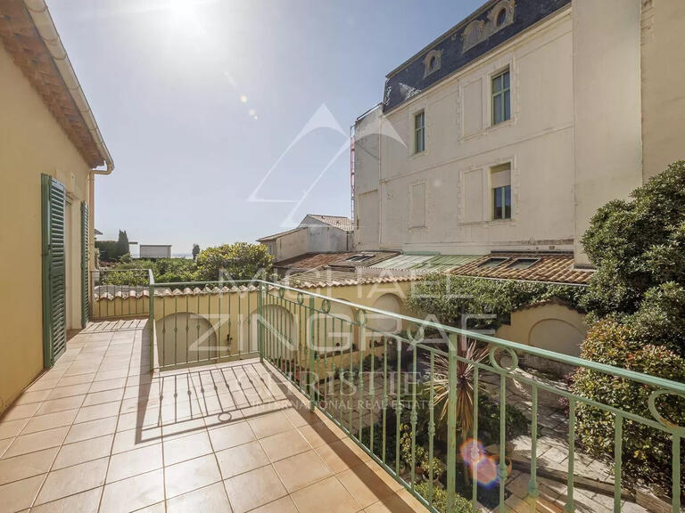 Maison Cannes - 5 chambres - 197m²