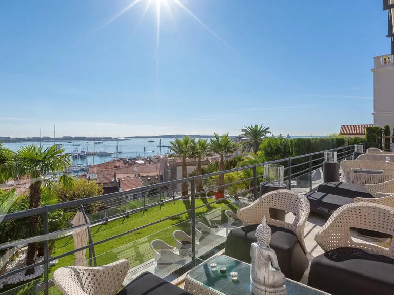 Maison Cannes - 7 chambres - 958m²