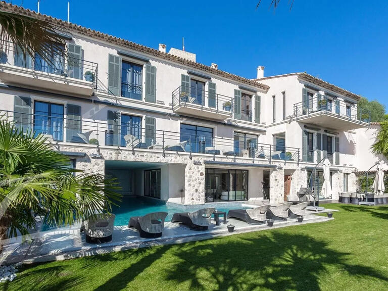 Maison Cannes - 7 chambres - 958m²