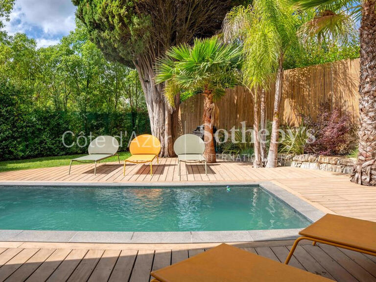 Maison Cannes - 5 chambres - 227m²