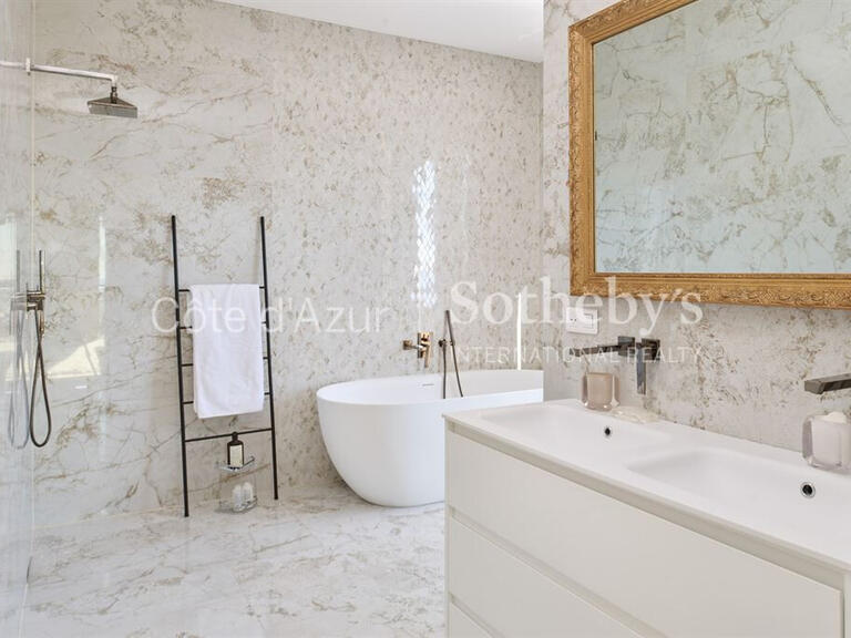 Maison Cannes - 5 chambres - 280m²