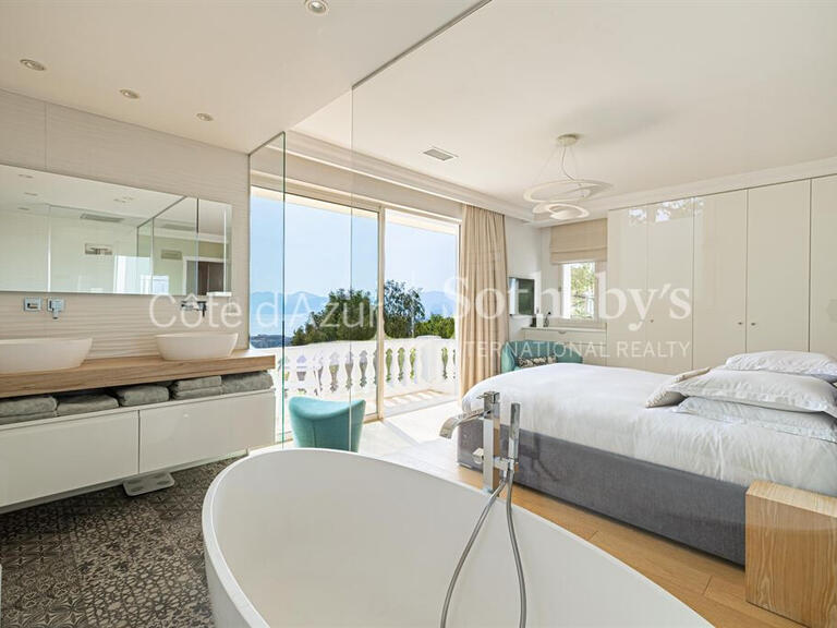 Maison Cannes - 5 chambres - 227m²