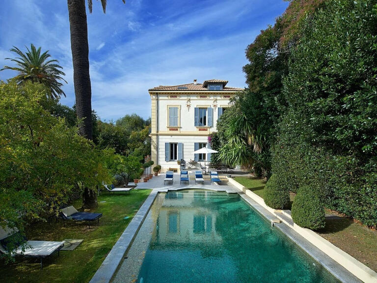 Maison Cannes - 7 chambres - 400m²