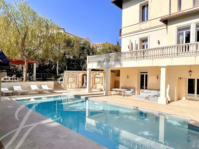 Propriété Cannes - 10 chambres - 650m²