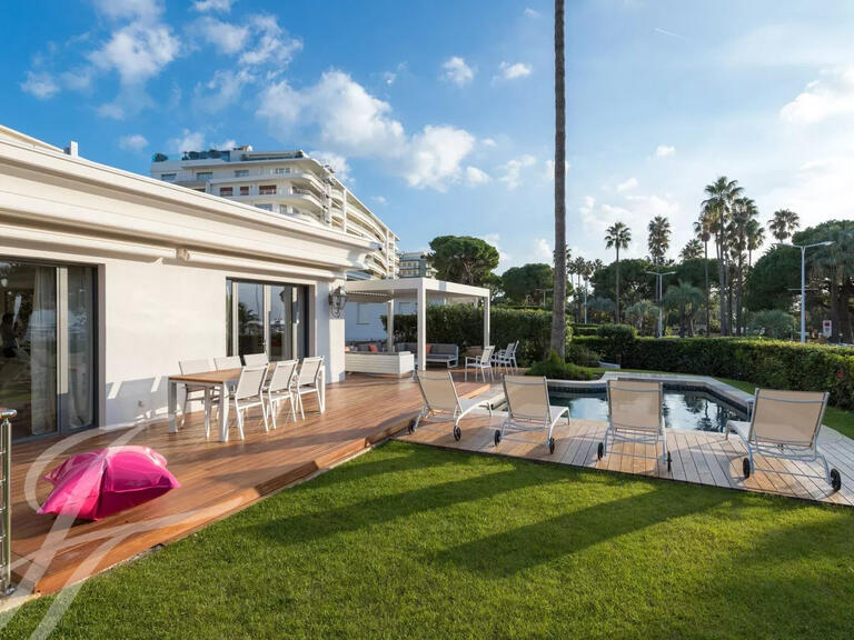 Propriété Cannes - 5 chambres - 340m²