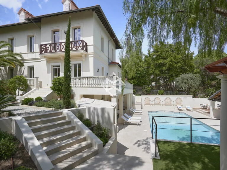 Villa Cannes - 9 chambres - 2500m²