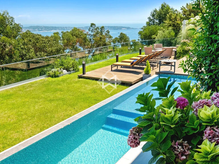 Villa with Sea view Cannes - 4 bedrooms - 340m²