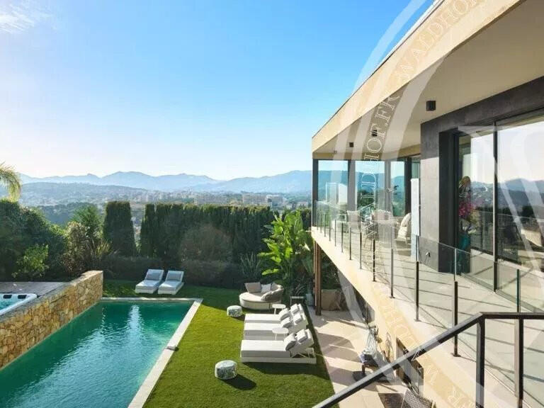 Villa Cannes - 5 bedrooms - 320m²