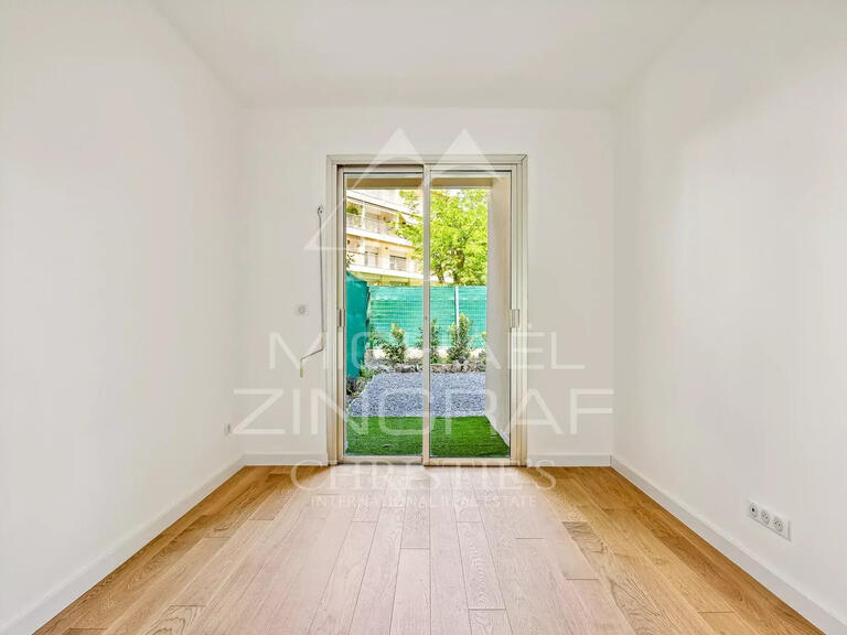 Appartement avec Vue mer Cap-d-antibes - 4 chambres - 110m²