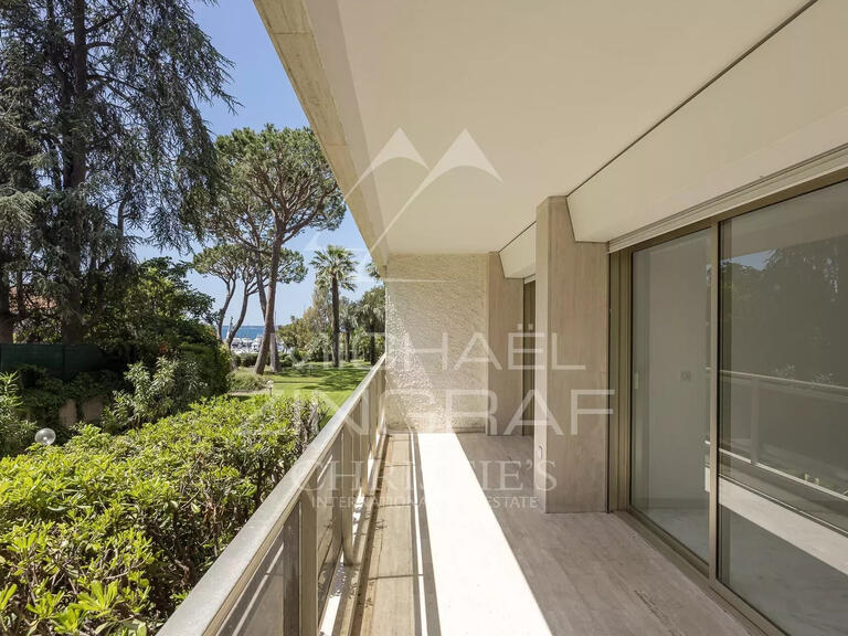 Appartement avec Vue mer Cap-d-antibes - 4 chambres - 110m²