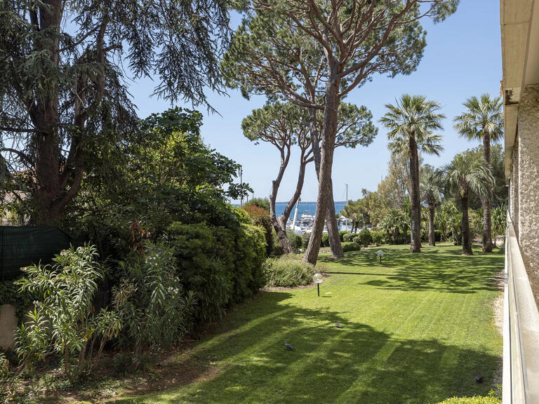 Apartment cap-d-antibes - 4 bedrooms - 110m²