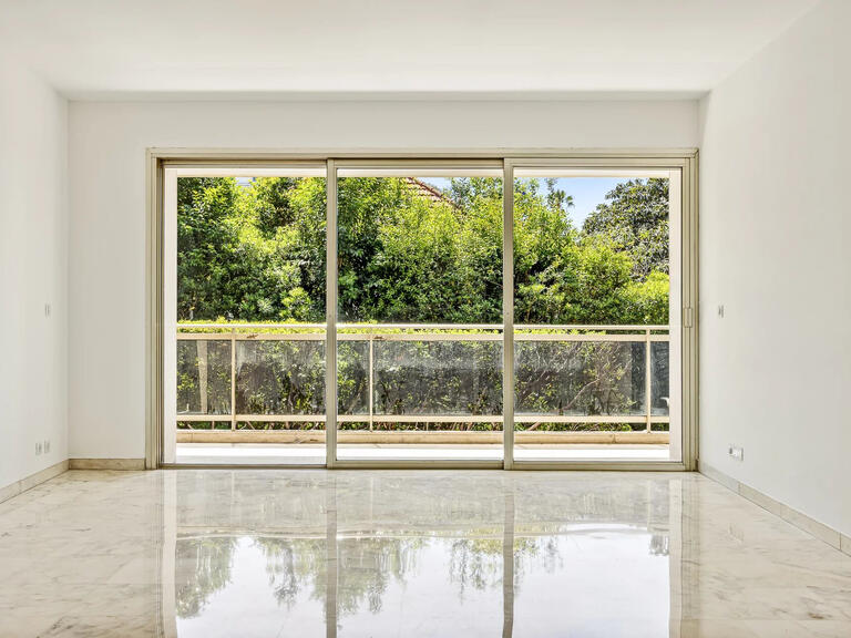 Apartment cap-d-antibes - 4 bedrooms - 110m²