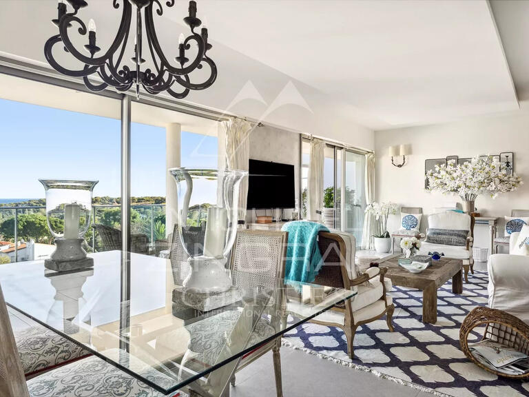 Vente Appartement avec Vue mer Cap-d-antibes - 3 chambres