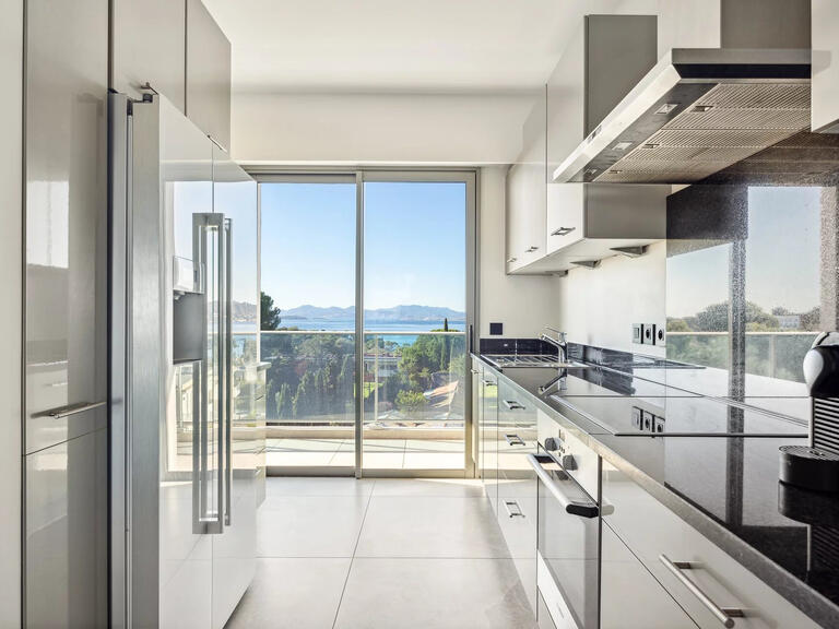 Apartment cap-d-antibes - 3 bedrooms - 103m²