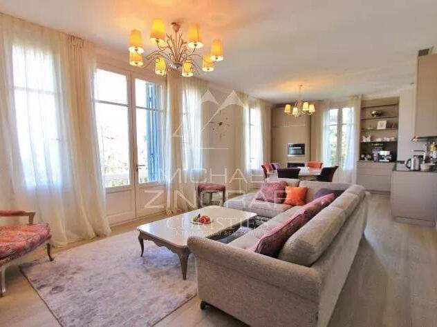 Apartment cap-d-antibes - 3 bedrooms - 121m²