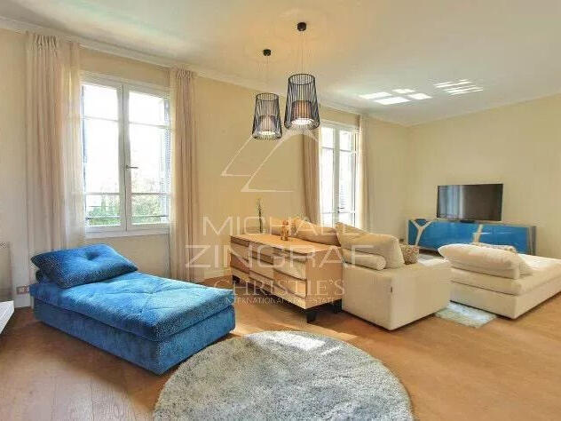 Appartement Cap-d-antibes - 3 chambres - 130m²