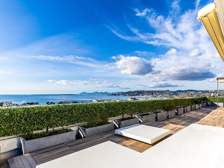 Apartment cap-d-antibes - 3 bedrooms - 142m²