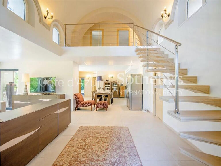 Maison Cap-d-antibes - 3 chambres - 150m²