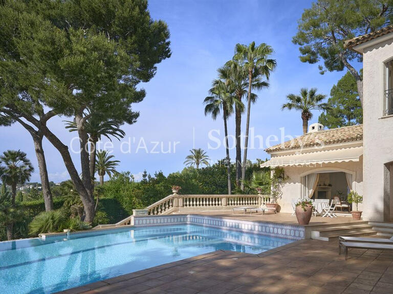 Maison Cap-d-antibes - 6 chambres - 419m²