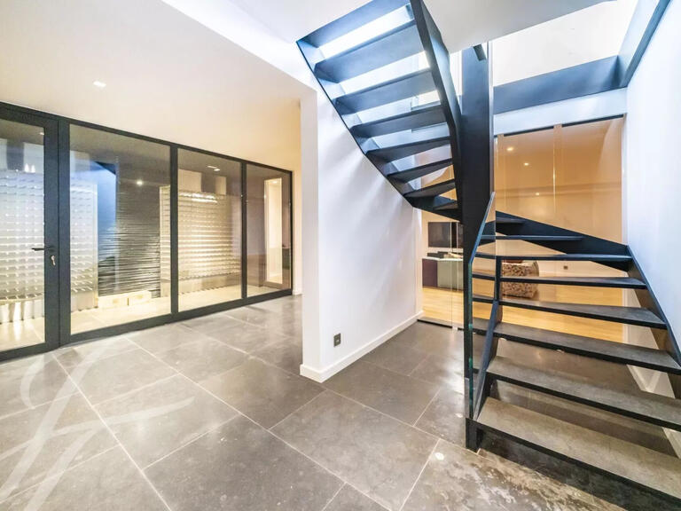 Propriété Cap-d-antibes - 5 chambres - 320m²