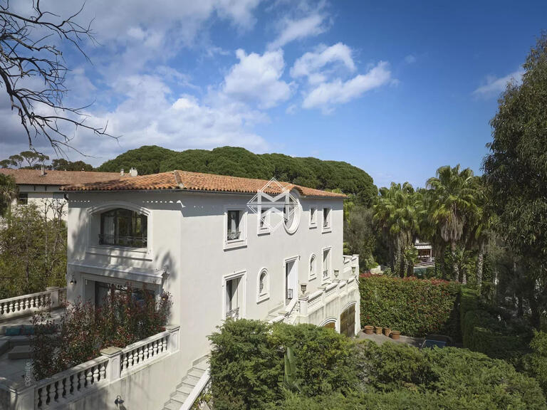 Propriété Cap-d-antibes - 9 chambres - 3000m²