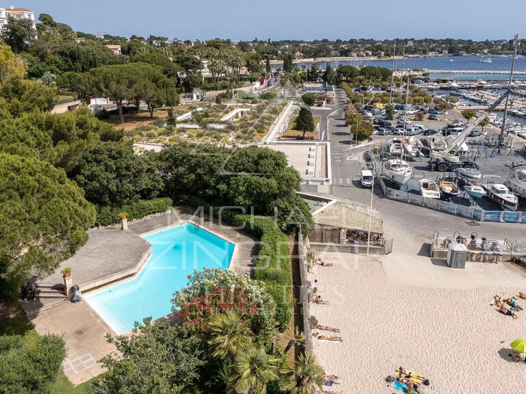 Villa avec Vue mer Cap-d-antibes - 3 chambres - 200m²