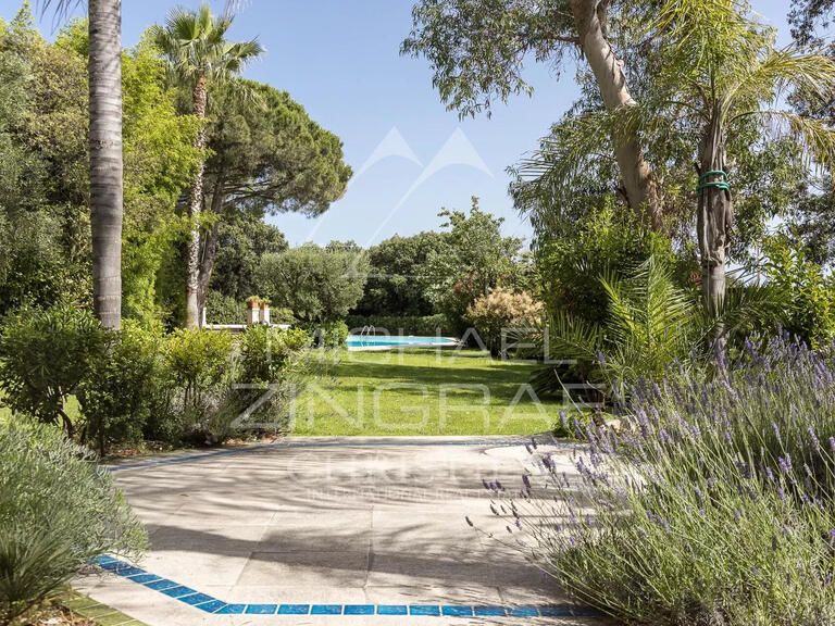 Villa avec Vue mer Cap-d-antibes - 3 chambres - 200m²